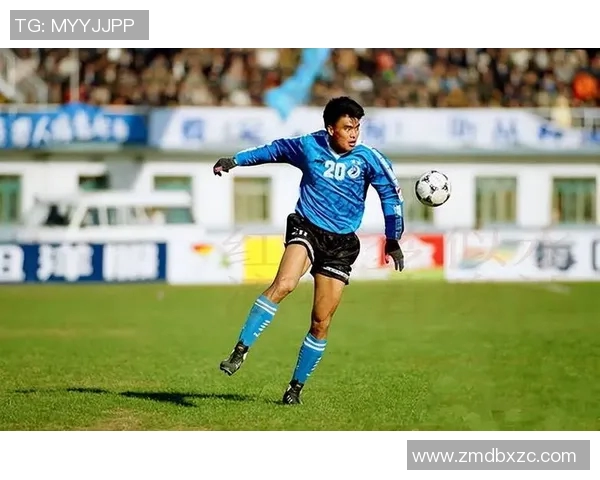 大连足球明星金斯的辉煌历程与未来展望分析