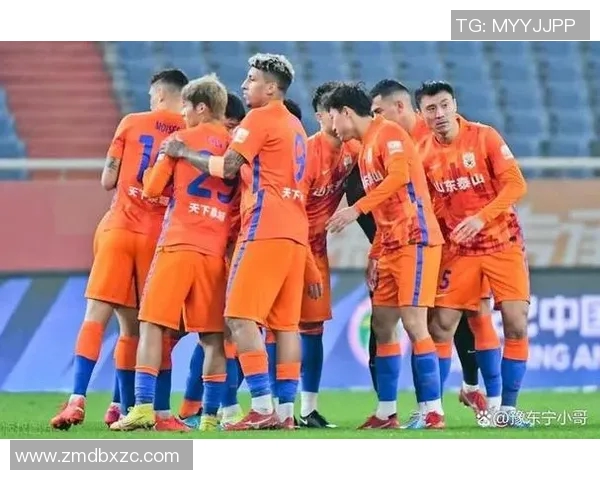 广州足球队以72分稳居精英赛积分榜首位,争冠形势一片大好