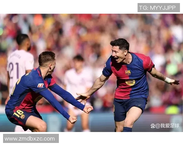 足球明星个人资料与精彩瞬间全解析带你了解他们的成长与成就