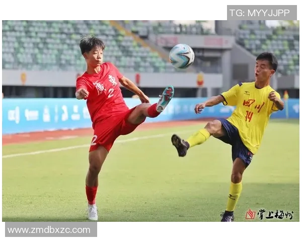 足球明星如何通过脚力量塑造比赛风格与个人成就的秘密揭秘